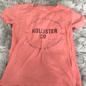 Hollister tee